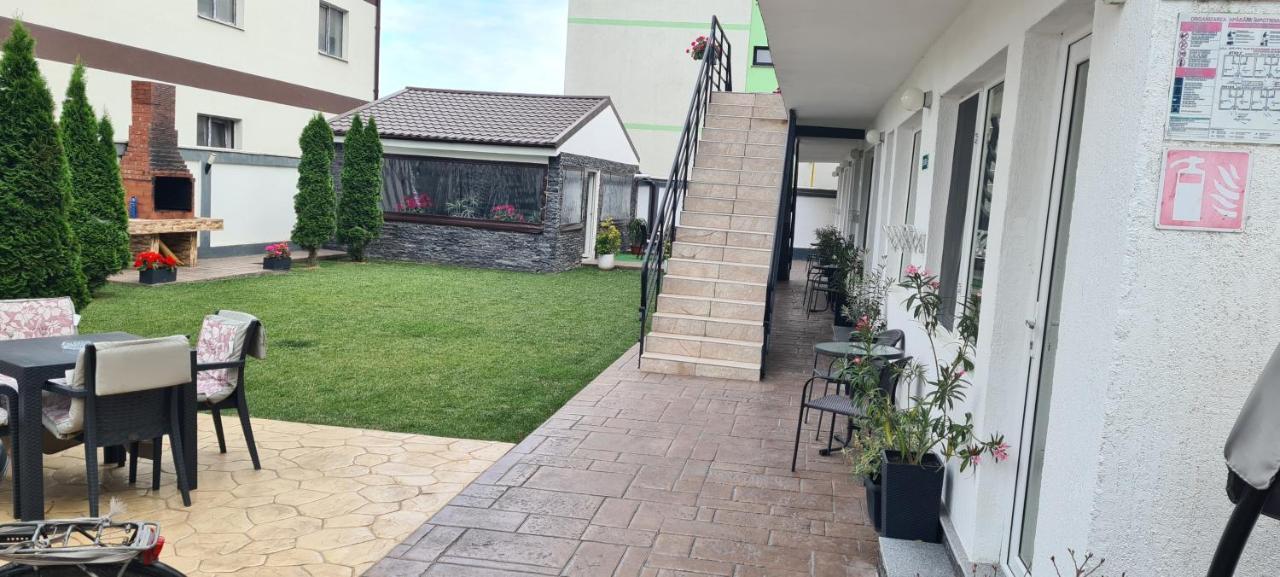 Hotel Casa Gogu Năvodari Esterno foto
