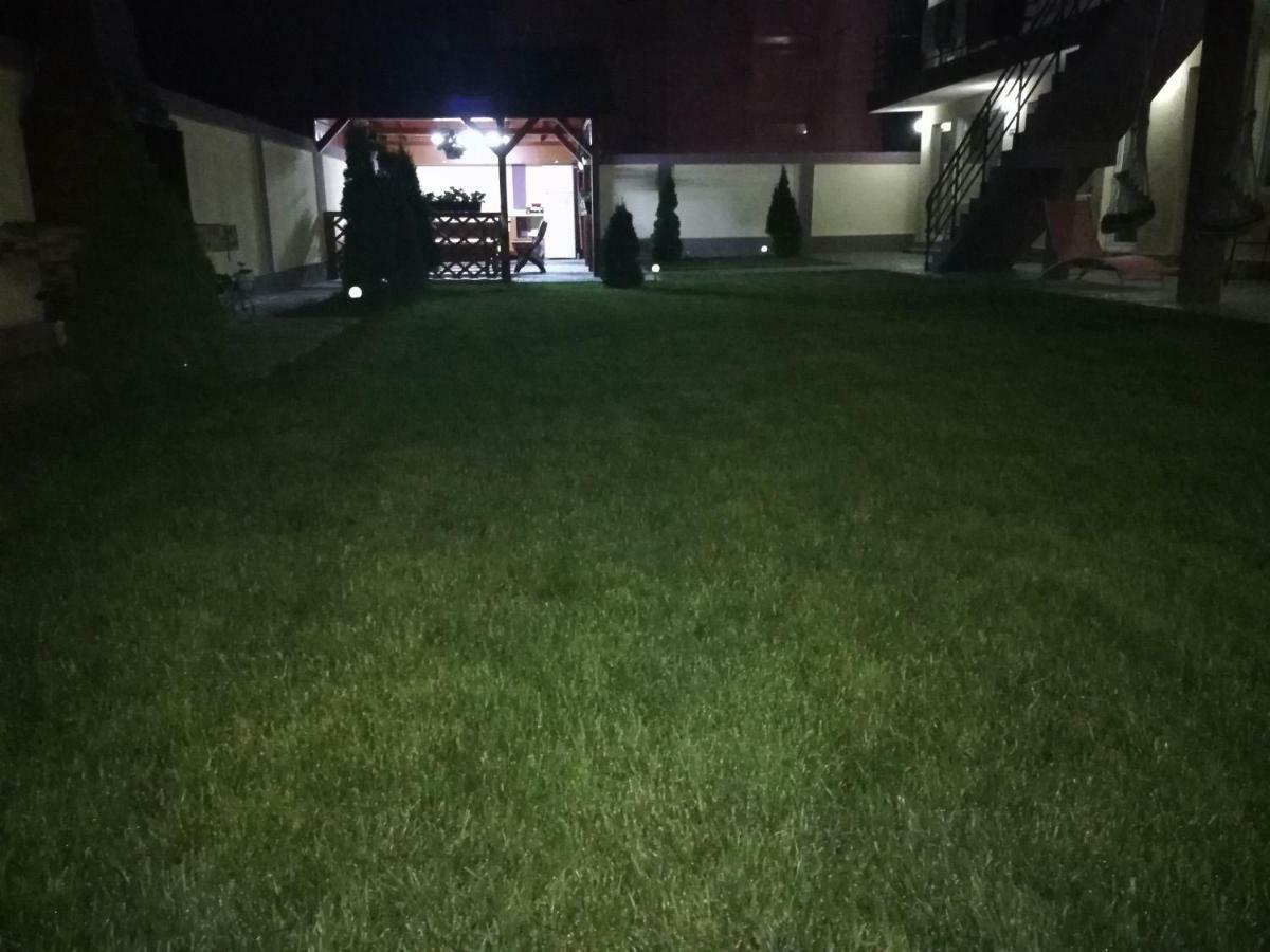 Hotel Casa Gogu Năvodari Esterno foto